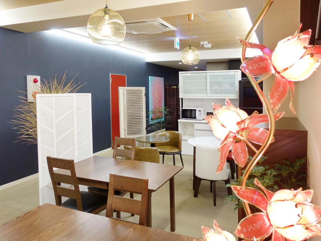 Auberge de jeunesse Briller Universal Japon à Ōsaka Extérieur photo