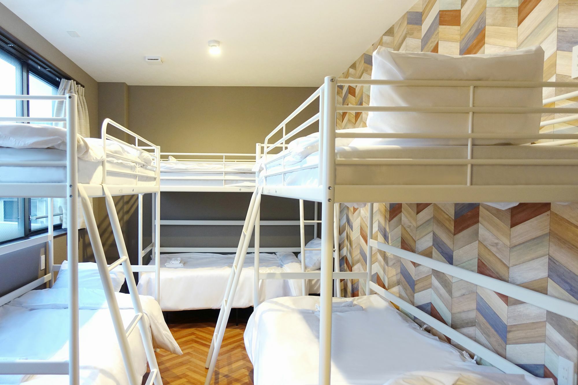 Auberge de jeunesse Briller Universal Japon à Ōsaka Extérieur photo